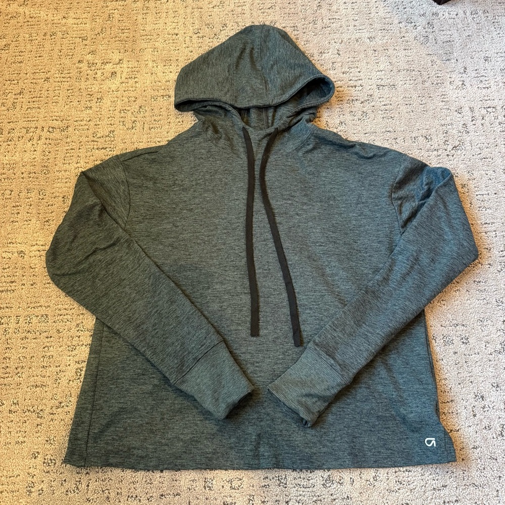 GapFit Brushed Tech Jersey Open Back Sweatshirt